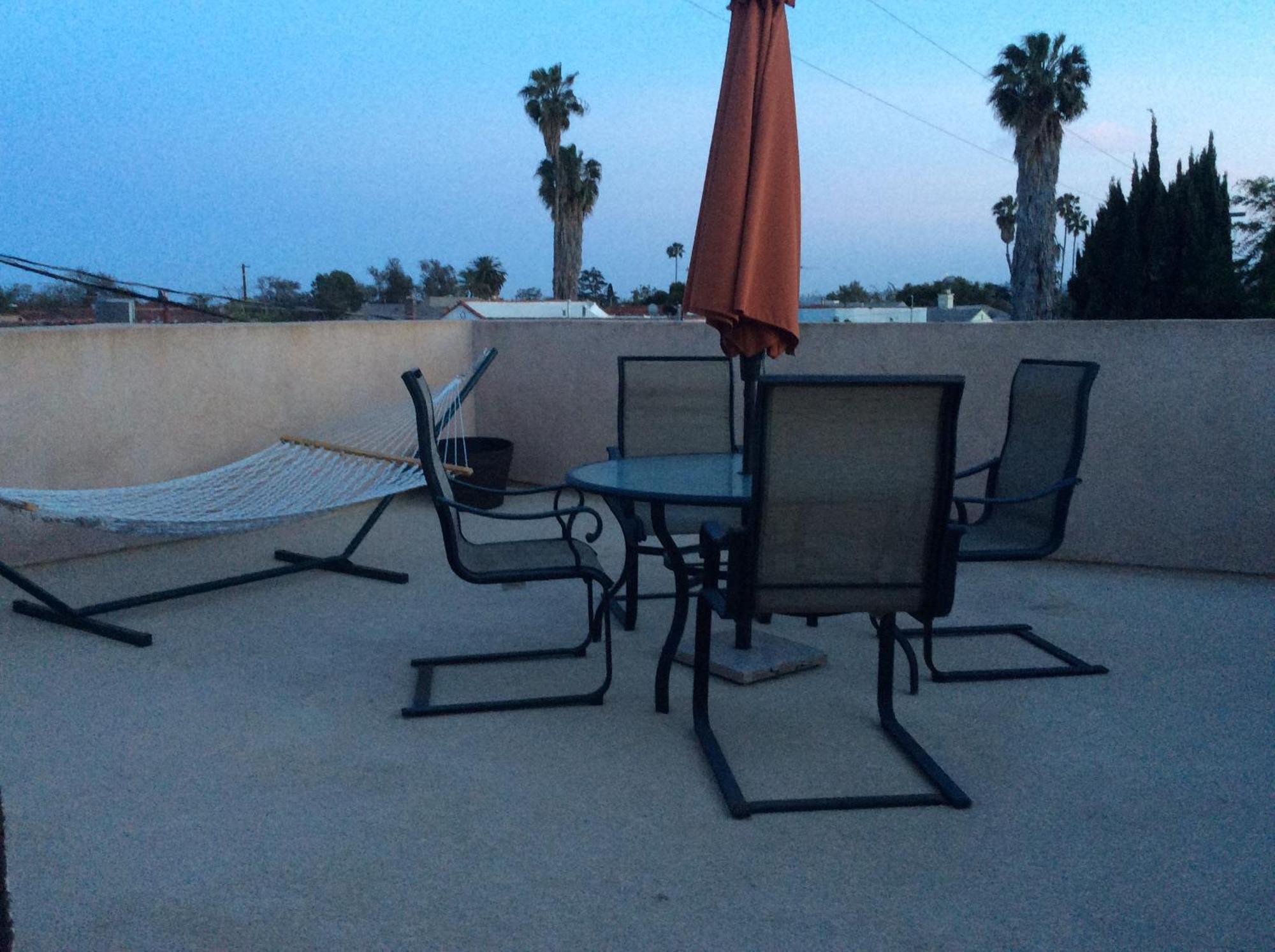 4 Bedrooms & 2.5 Bathrooms In La Vakantiehuis Los Angeles